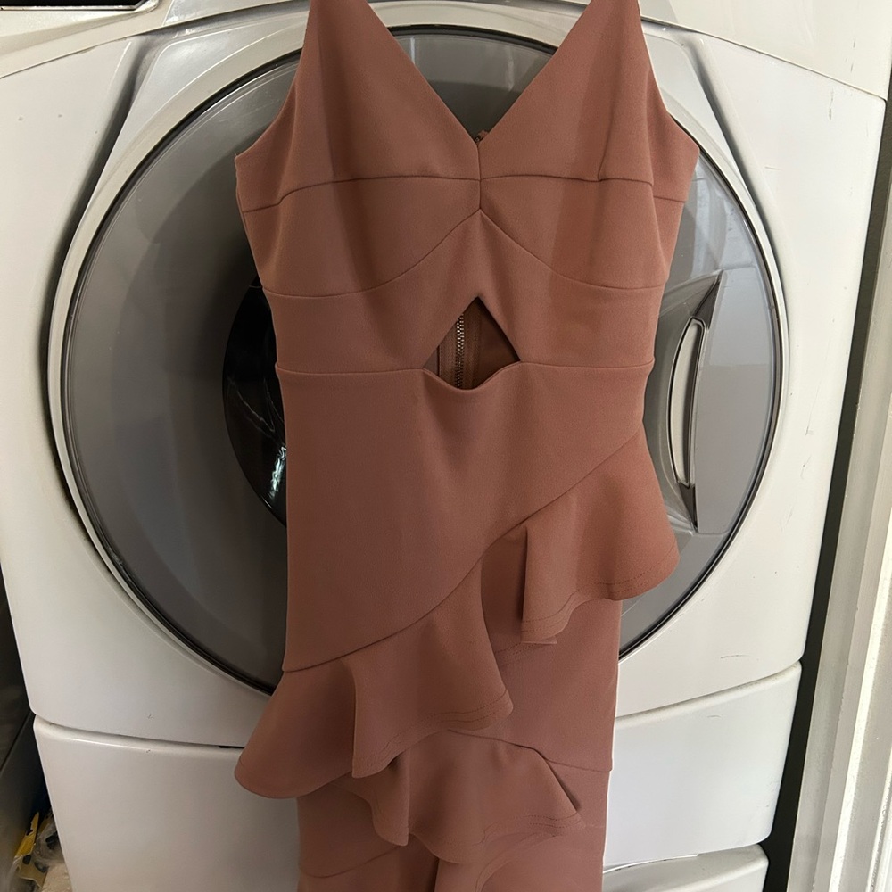 Chic Asymmetrical Ruffled Dress in Tan